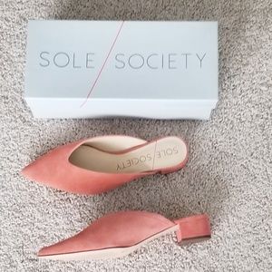 Sole Society Marlessa peach mule shoes.